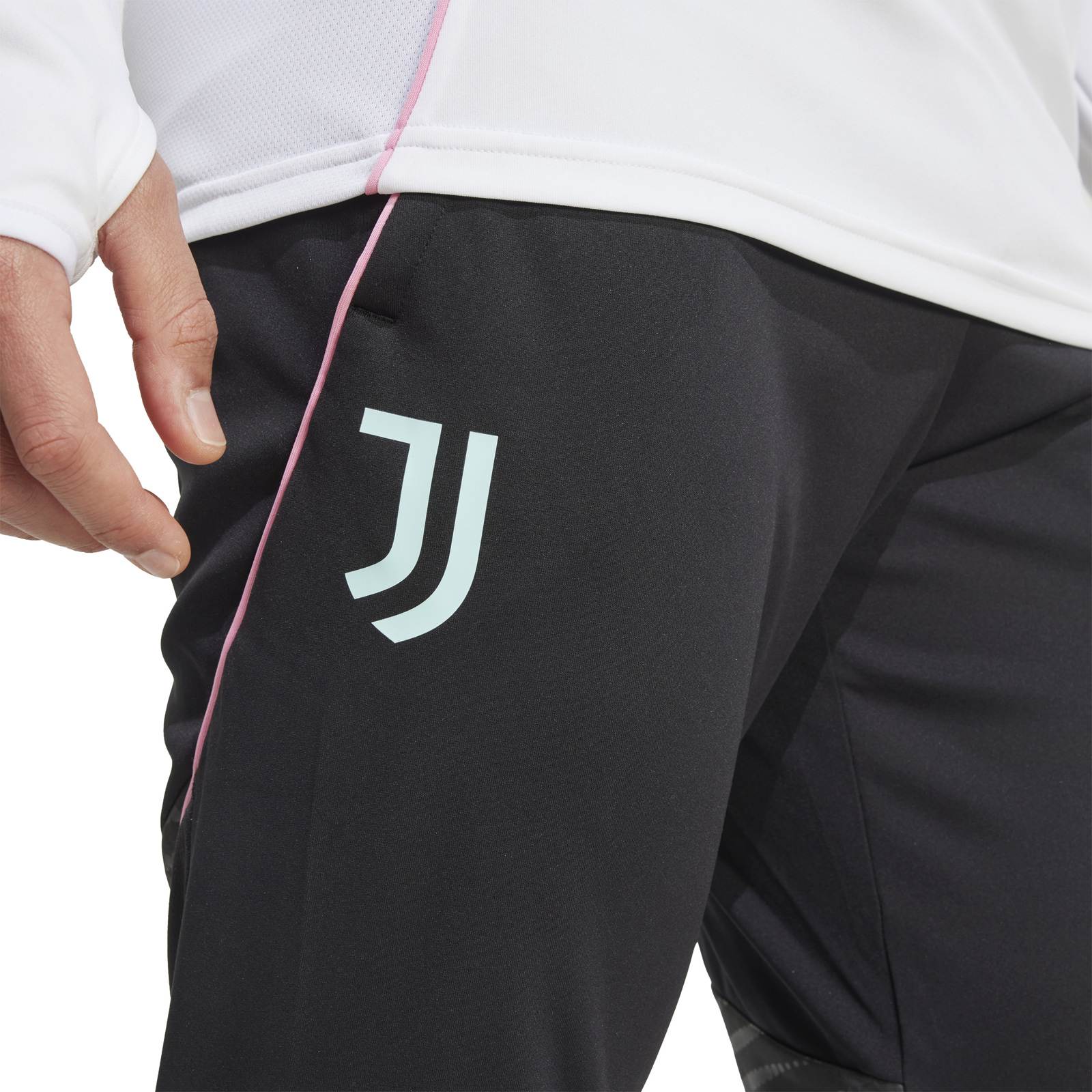 adidas Juventus Football Adults 2025/26 Training Pant - Image 4