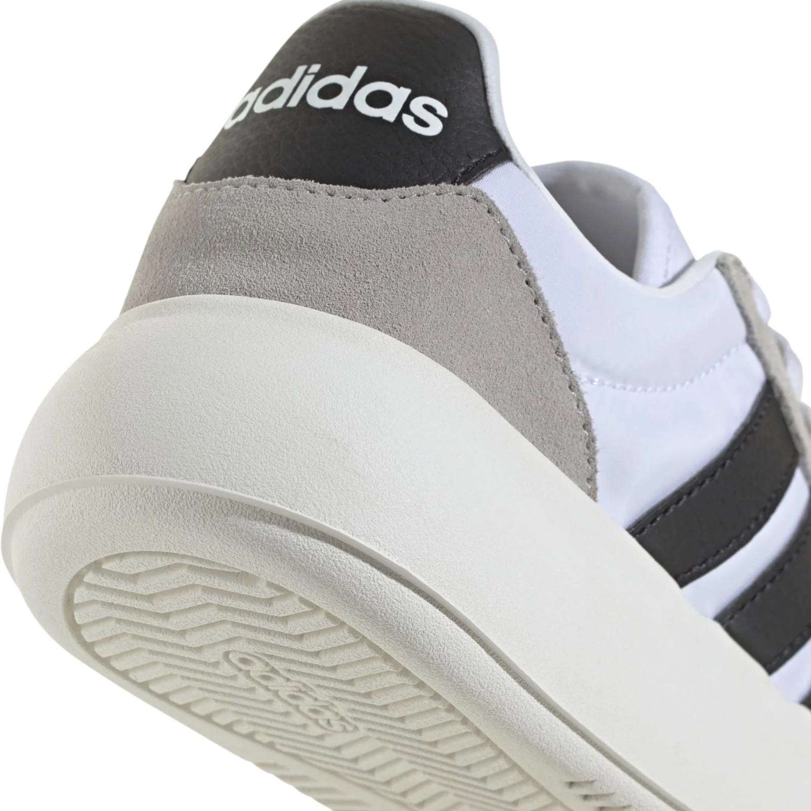 adidas Kids BARREDA DECODE J Wh/Blk/Grey - Image 6