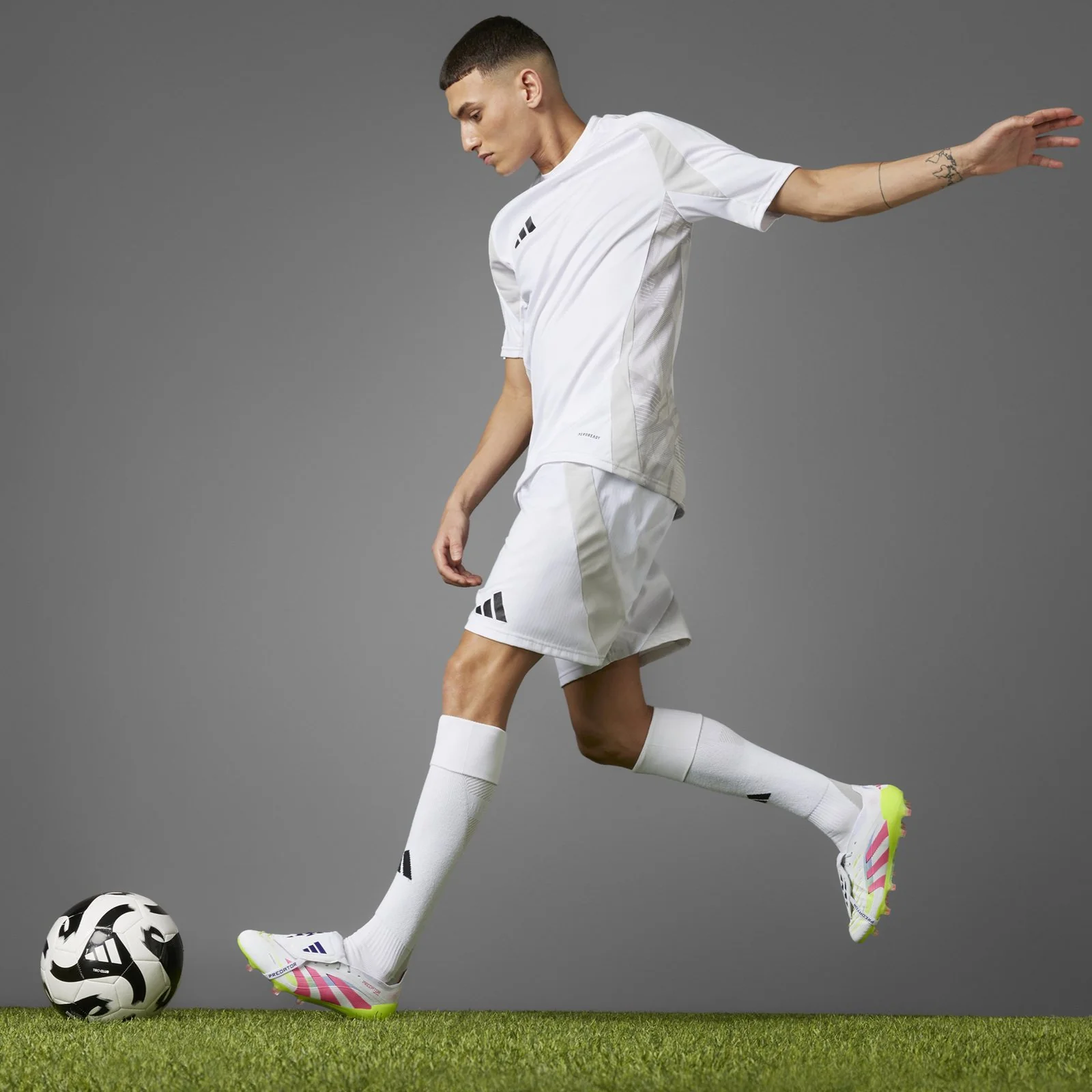 adidas Predator Elite Fold-Over Tongue Adults Firm Ground Football Boots - Image 13