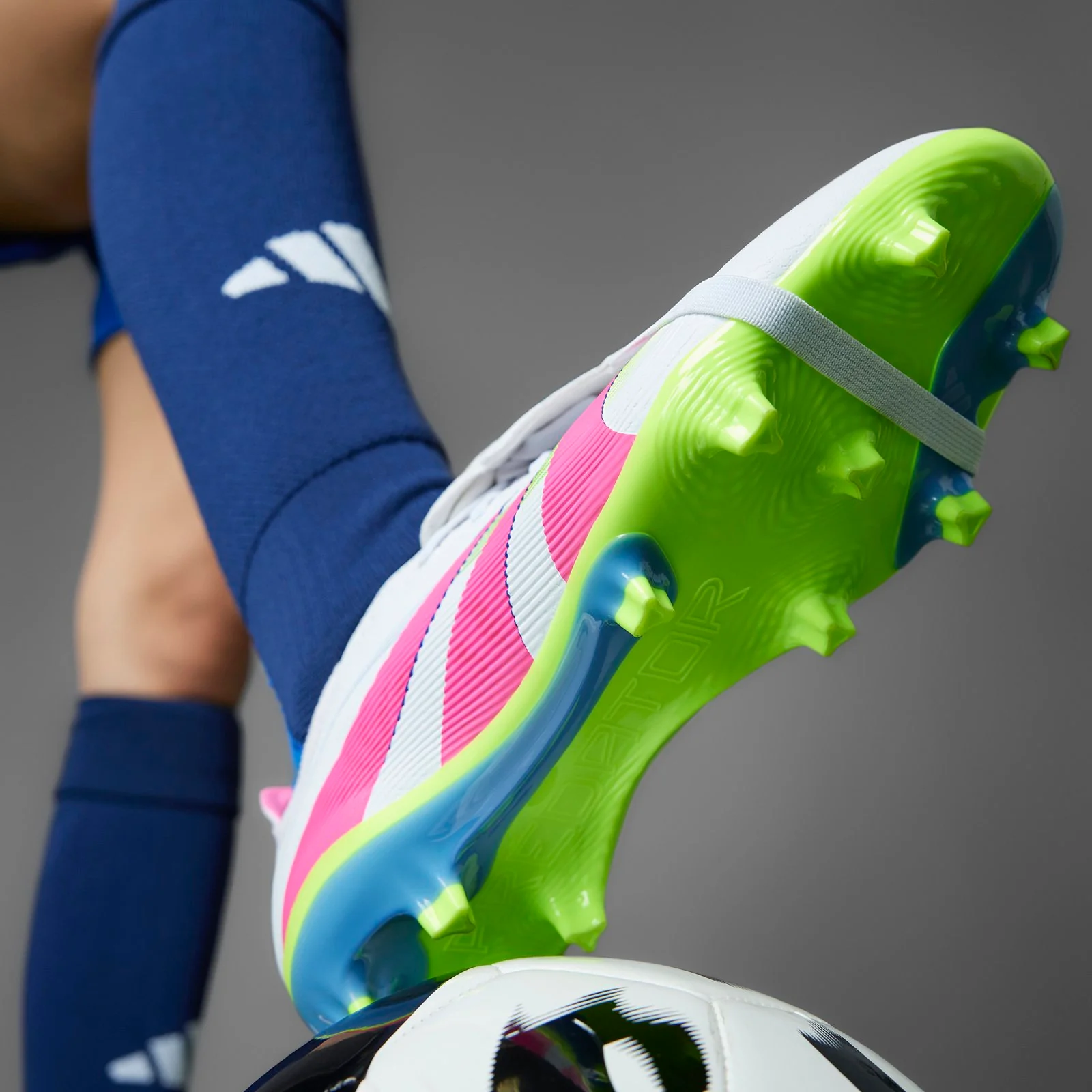 adidas Predator League Fold-Over Tongue Adults Firm/Multi-Ground Football Boots - Image 11