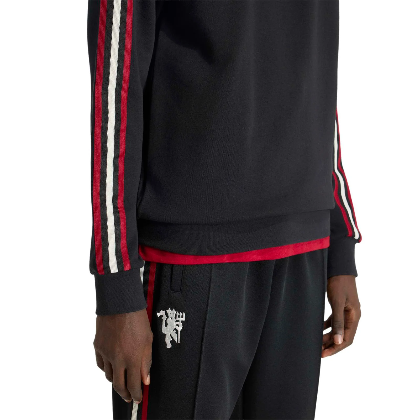adidas Originals Man Utd Football 2025/26 Mens Half-Zip Top - Image 4