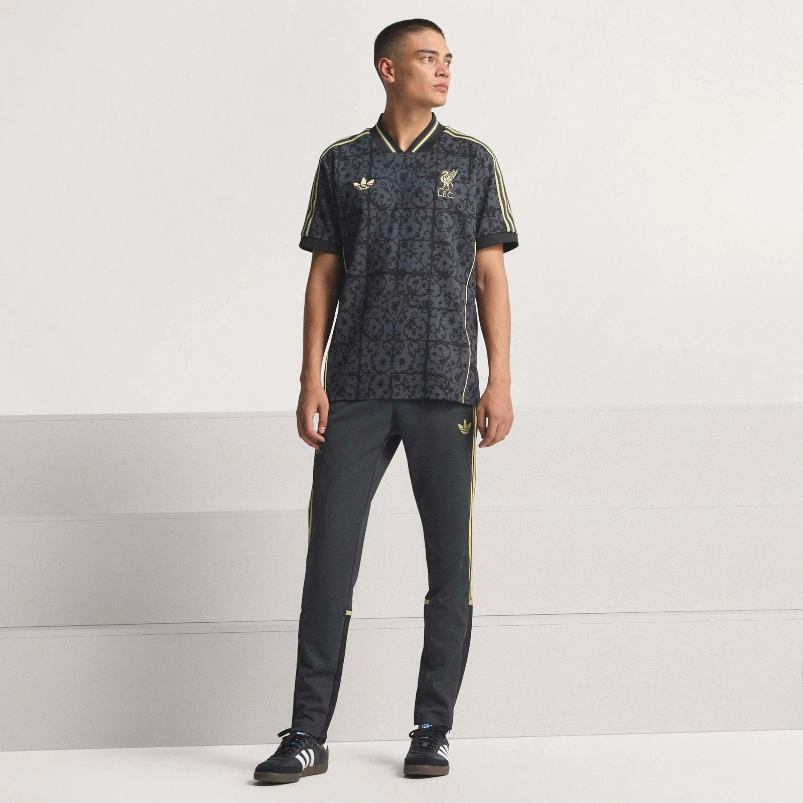 adidas Liverpool Football 2025/26 Adults Loose-Fit Jersey - Image 15