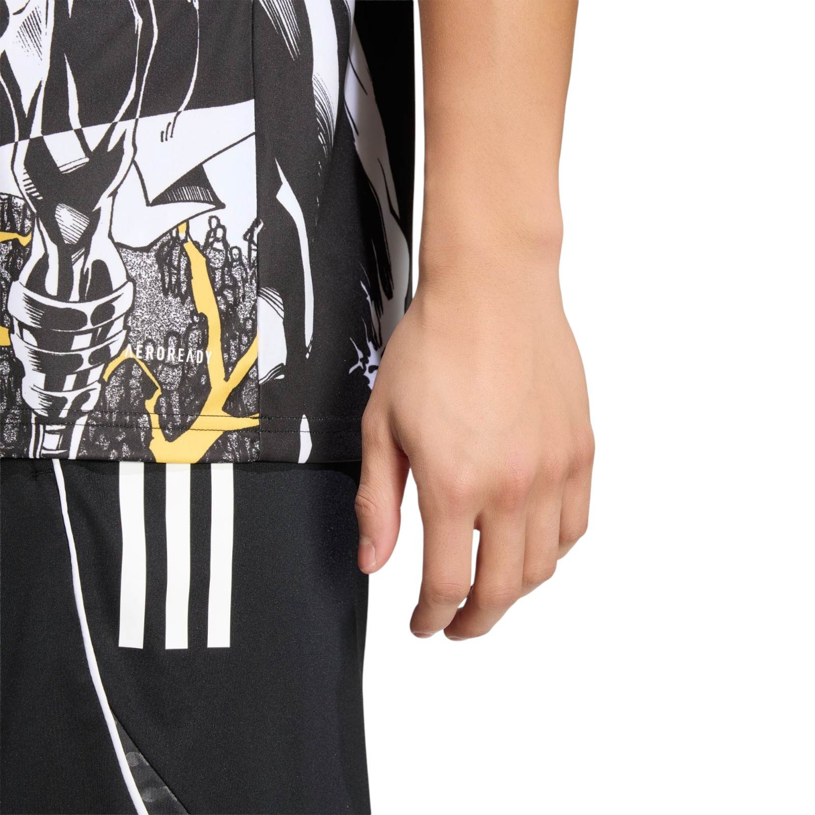adidas Real Madrid 2025/26 Avengers Mens Pre-Match Jersey - Image 6
