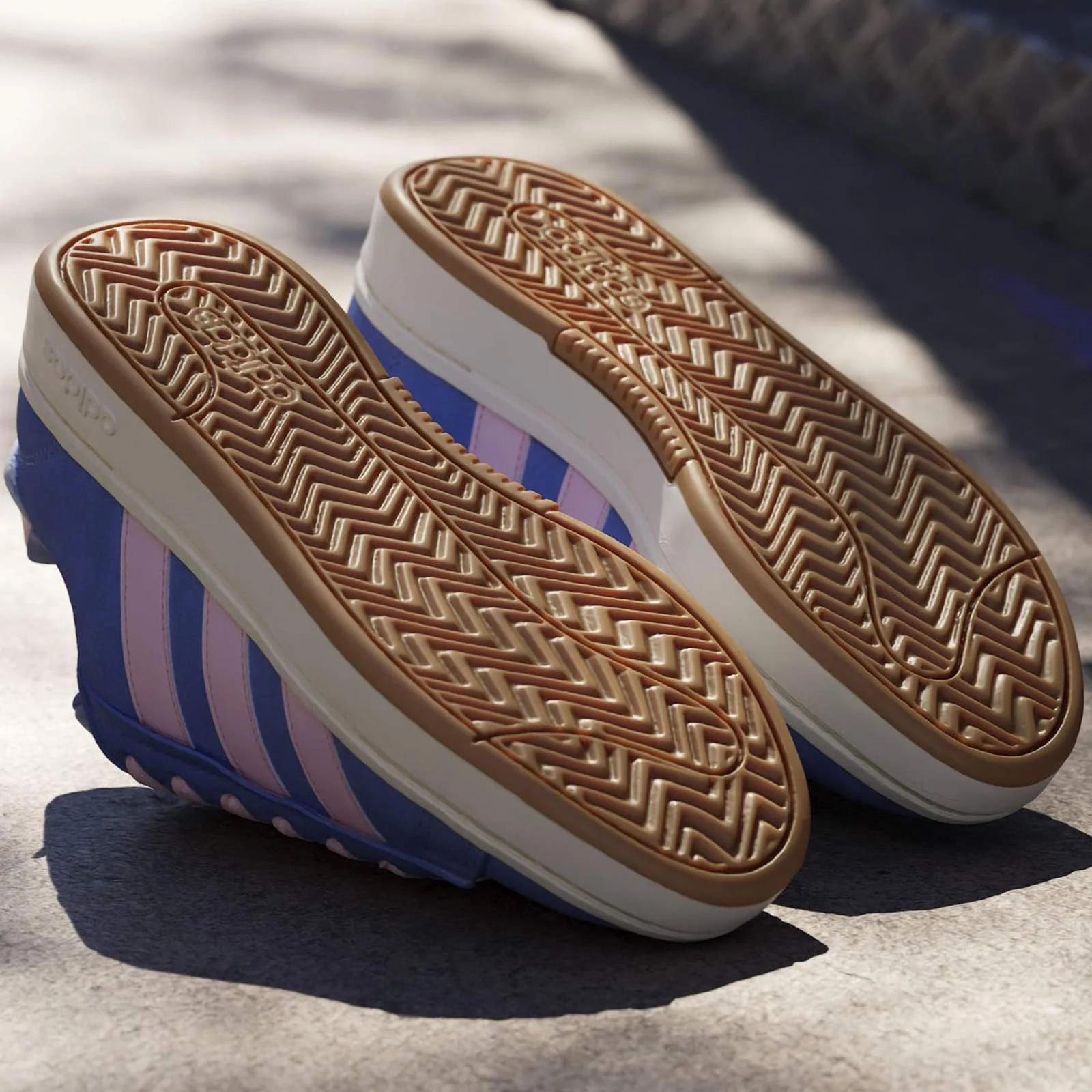 adidas Womens GRAND COURT ALPHA 00s Blue - Image 12