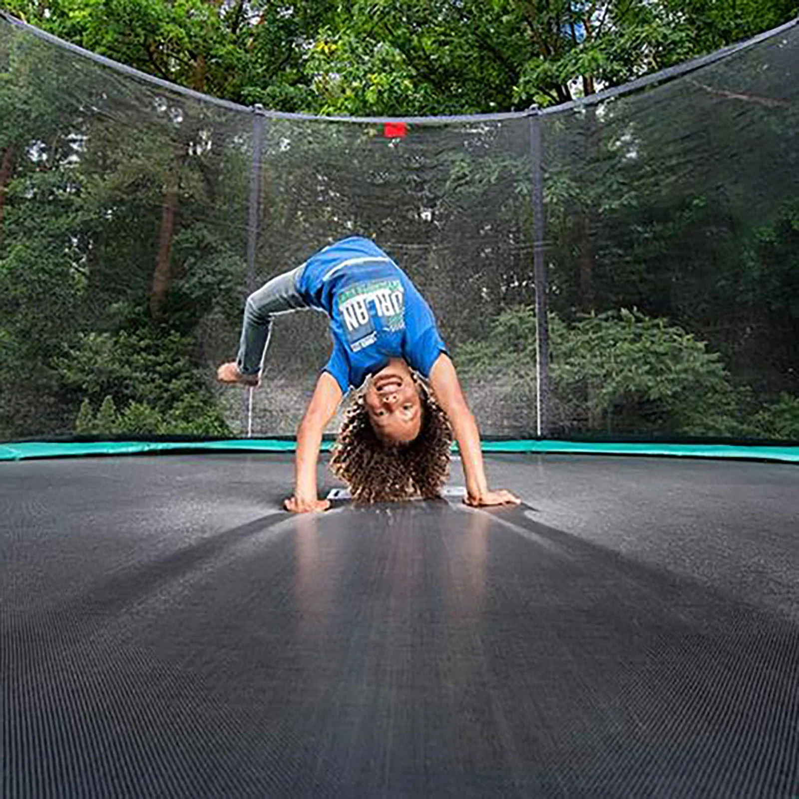 BERG Favorit Regular 380 Trampoline Green + Safety Net Comfort - Image 3