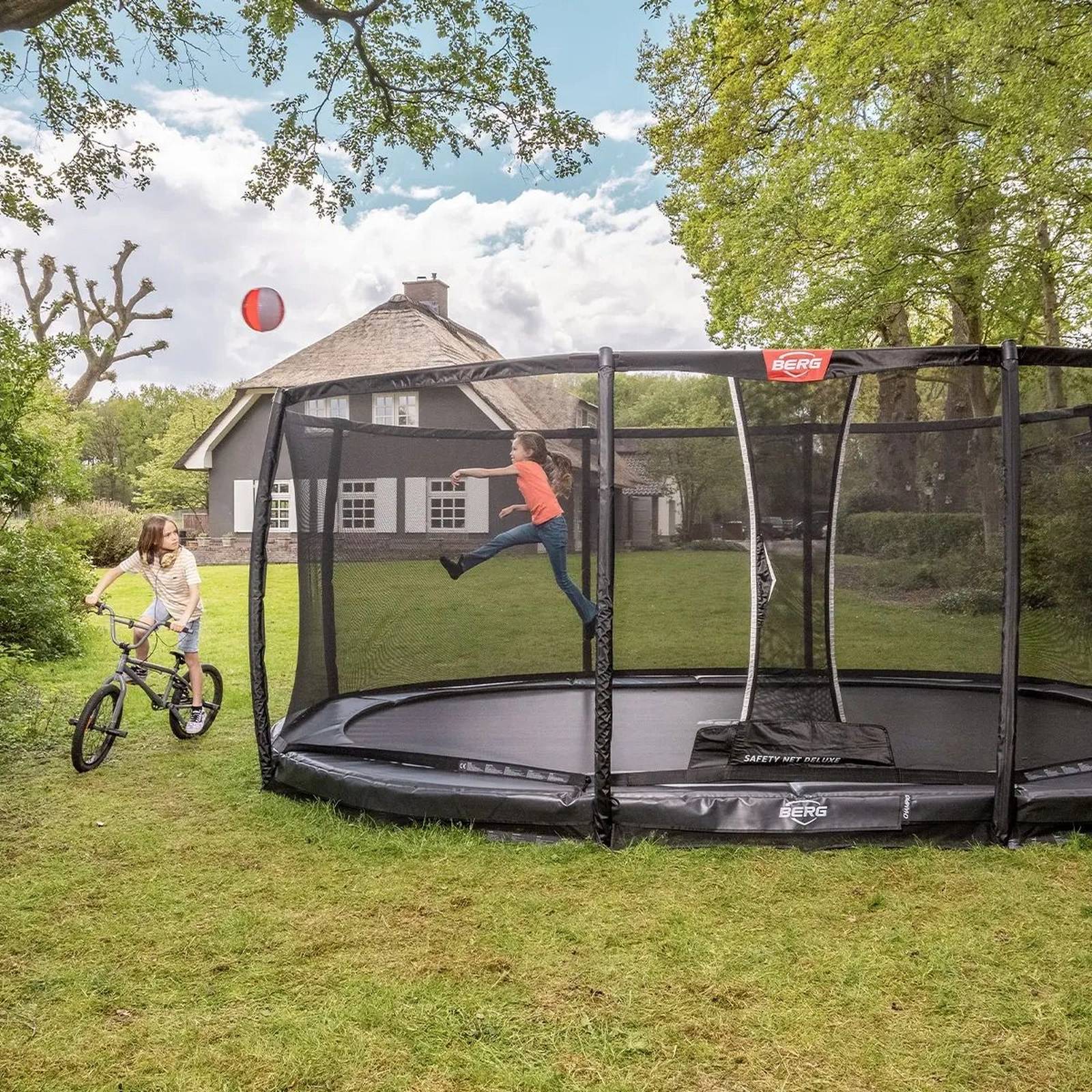 BERG Grand Champion InGround 520 Trampoline Grey + Safety Net Deluxe - Image 2
