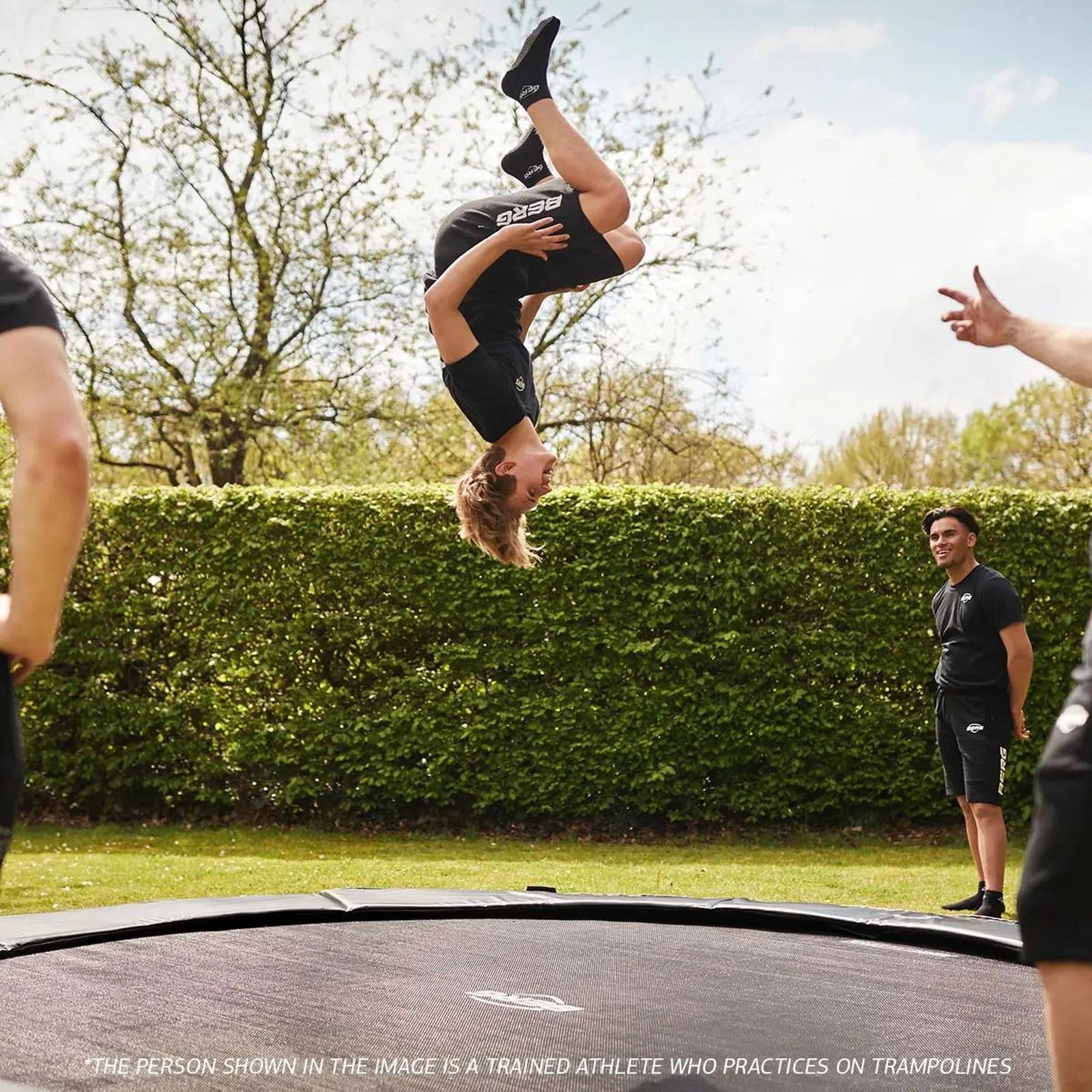 BERG SPORTS Champion FlatGround 330 Trampoline Grey - Image 3