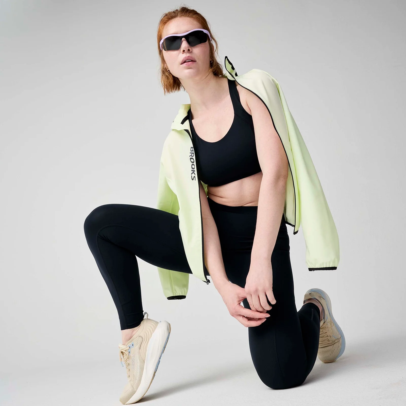 Brooks Chaser Ultra-Soft Womens 7/8 Running Leggings - Image 6