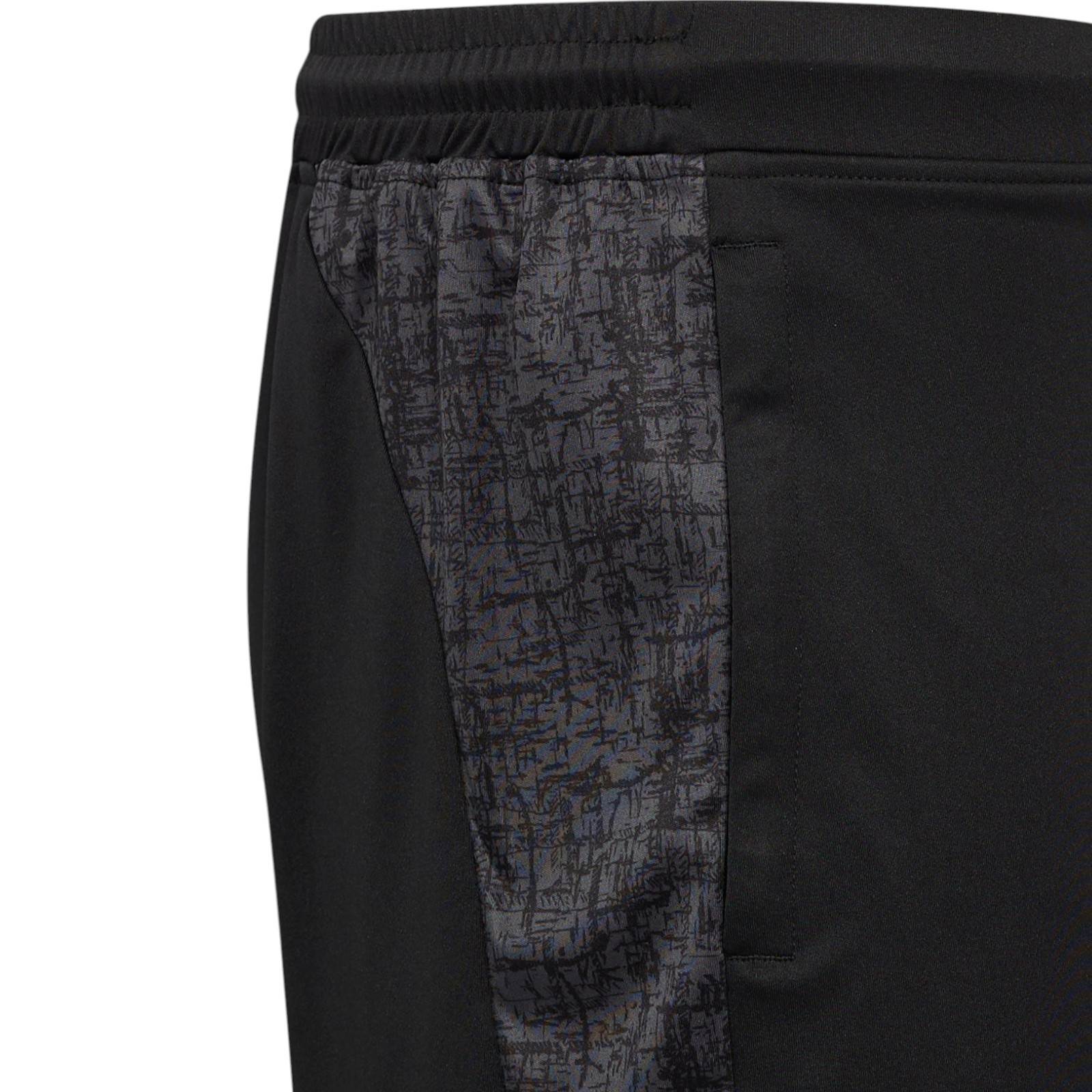 Castore FAI Ireland Football 2025/26 Womens Training Short - Image 4