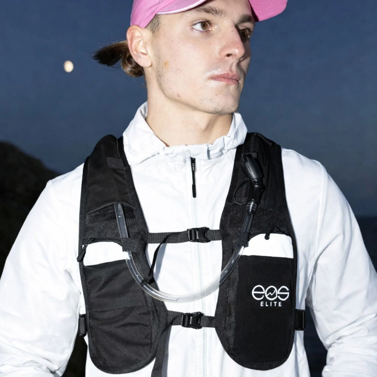EOS Elite UltraEndure Adults Lightweight Running Vest - Image 3