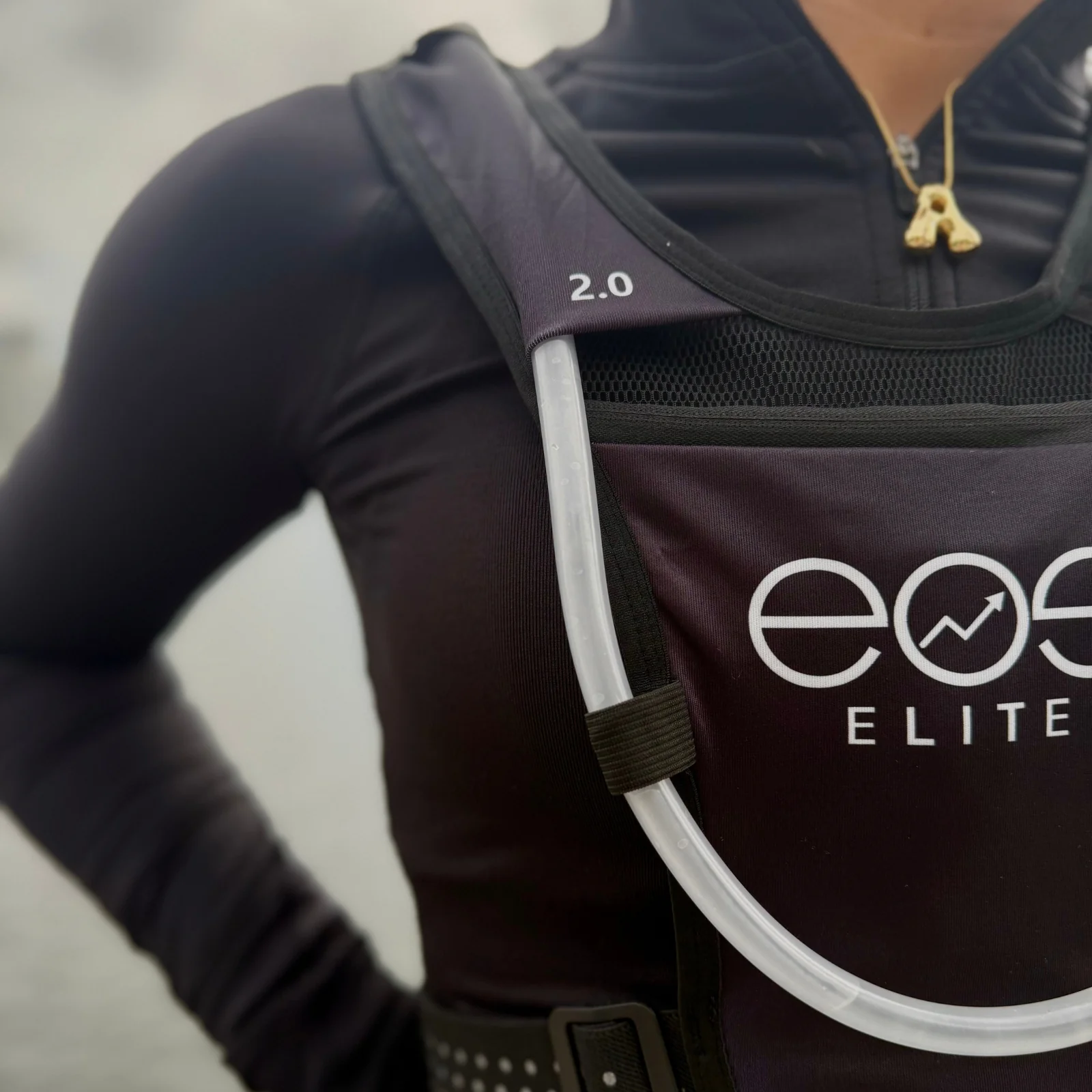 EOS Elite UltraLight 2.0 Reflective Running Vest - Image 5