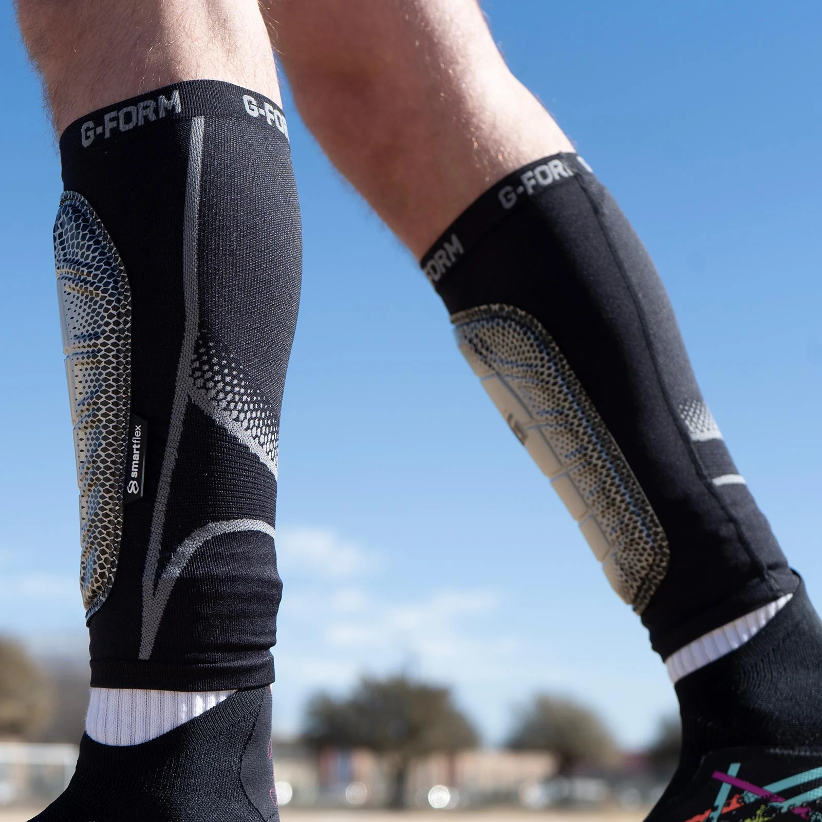 G Form Pro S Elite 2 Shin Guards - Image 6