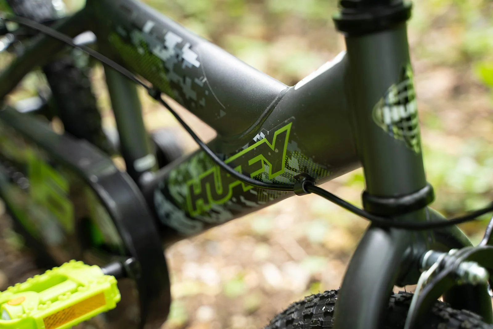 Huffy Delirium 16” Kids Bike - Image 3