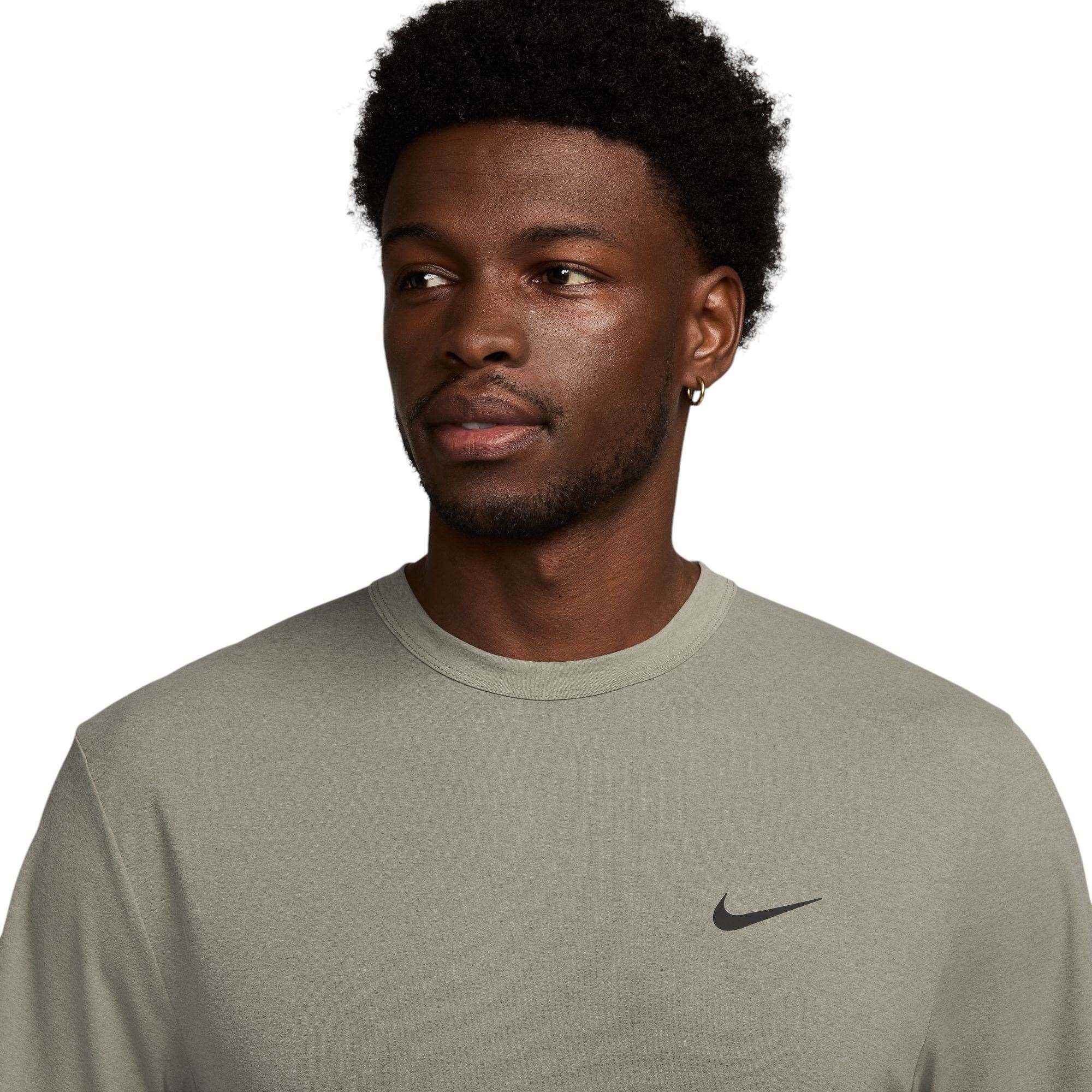 Nike Hyverse Mens Dri-FIT UV Short-sleeve Versatile Top - Image 3