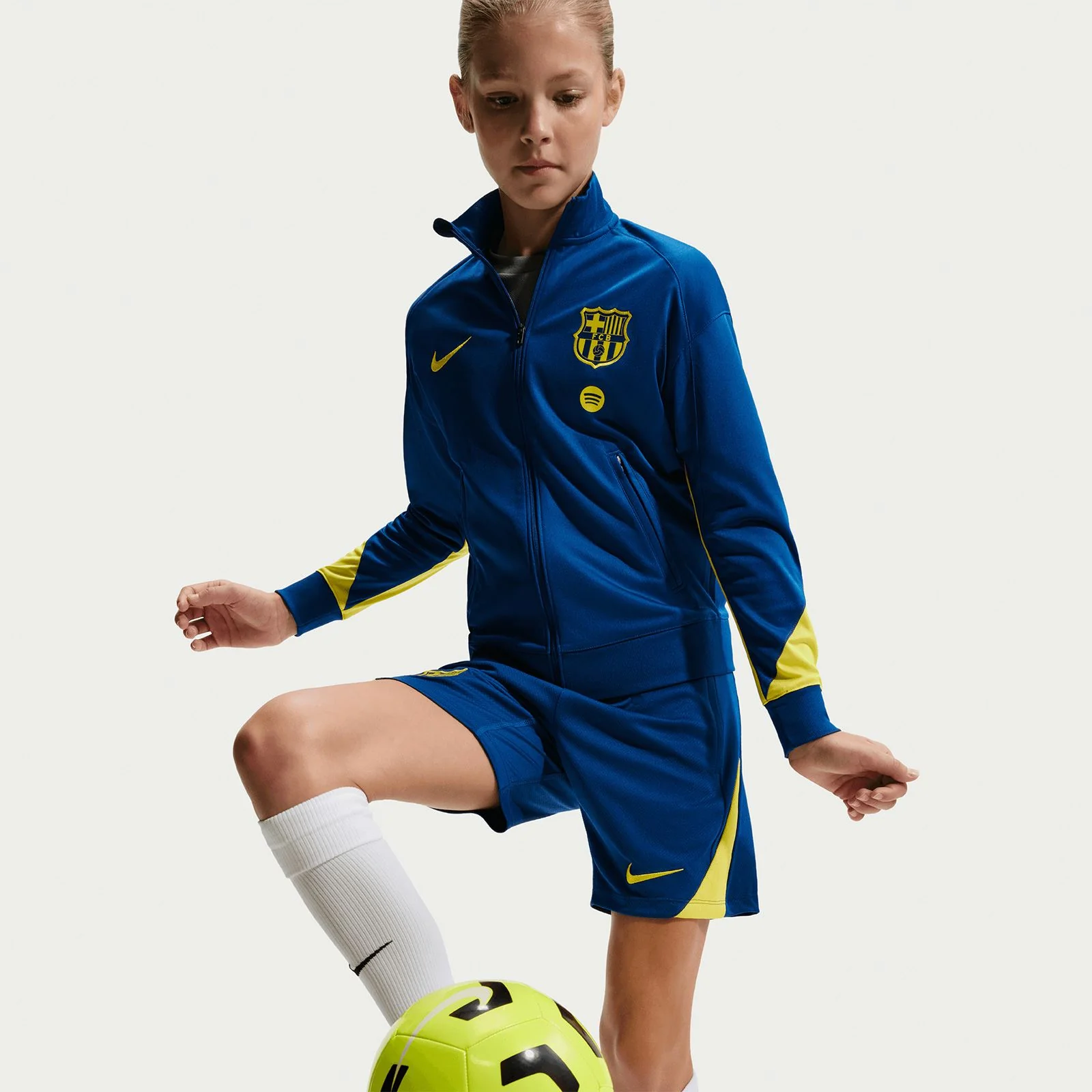 Nike FC Barcelona Strike SE Kids Dri-FIT Soccer Shorts - Image 5