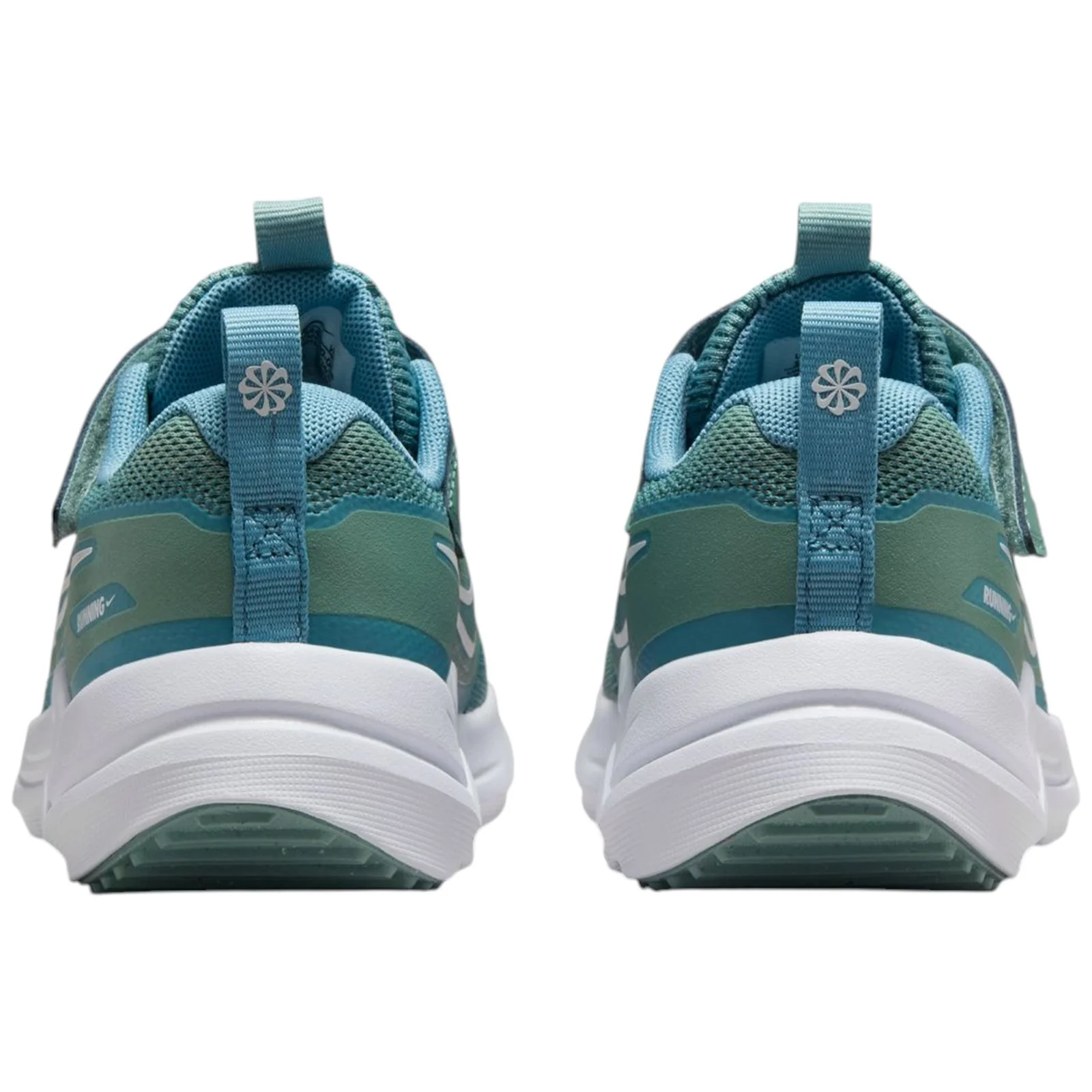 Nike Cosmic Runner Little Kids Shoes - Image 7