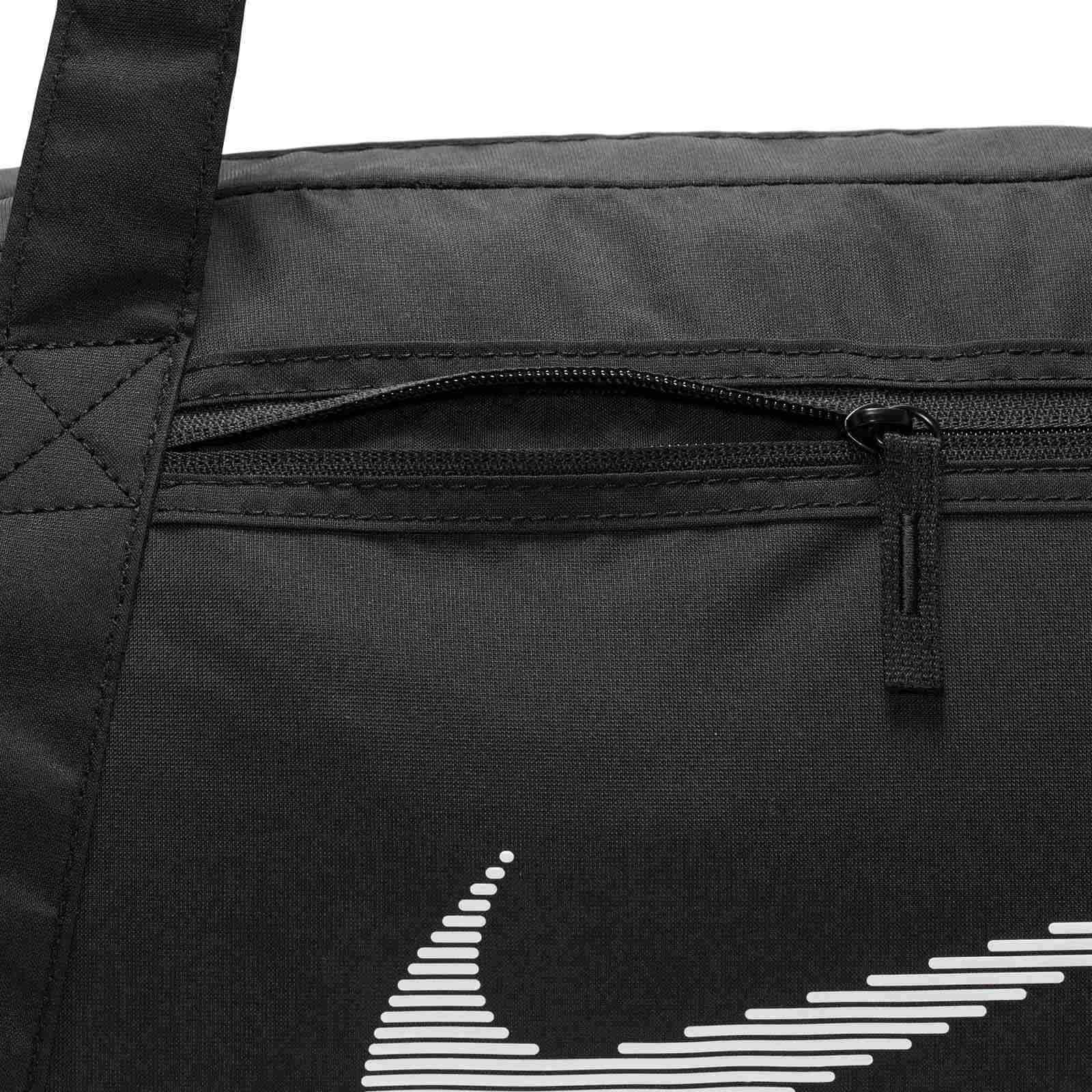 Nike Gym Club Duffel Bag (24L) - Image 6