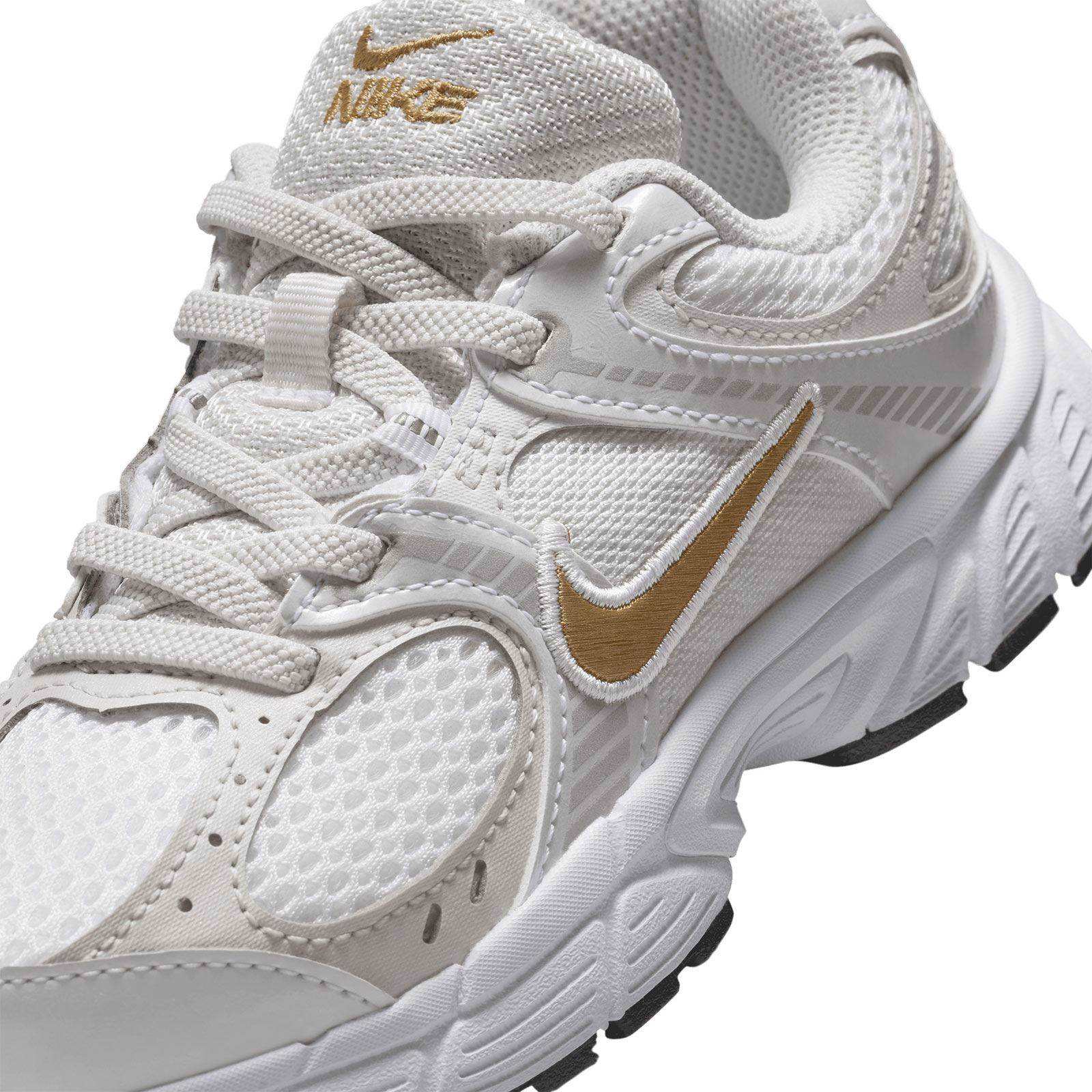 Nike V5 RNR Kids Shoes - Image 5