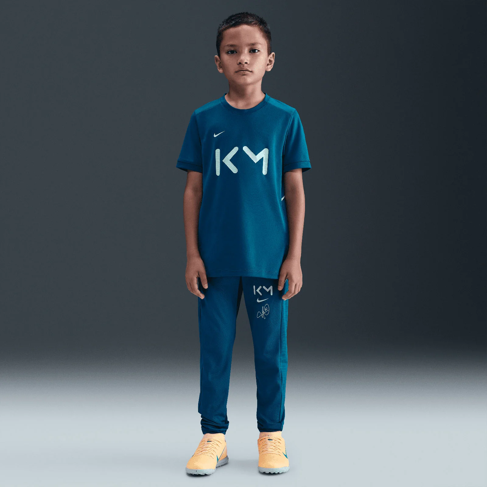 Nike Kylian Mbappé Academy Kids Dri-FIT Soccer Short-Sleeve Top - Image 7