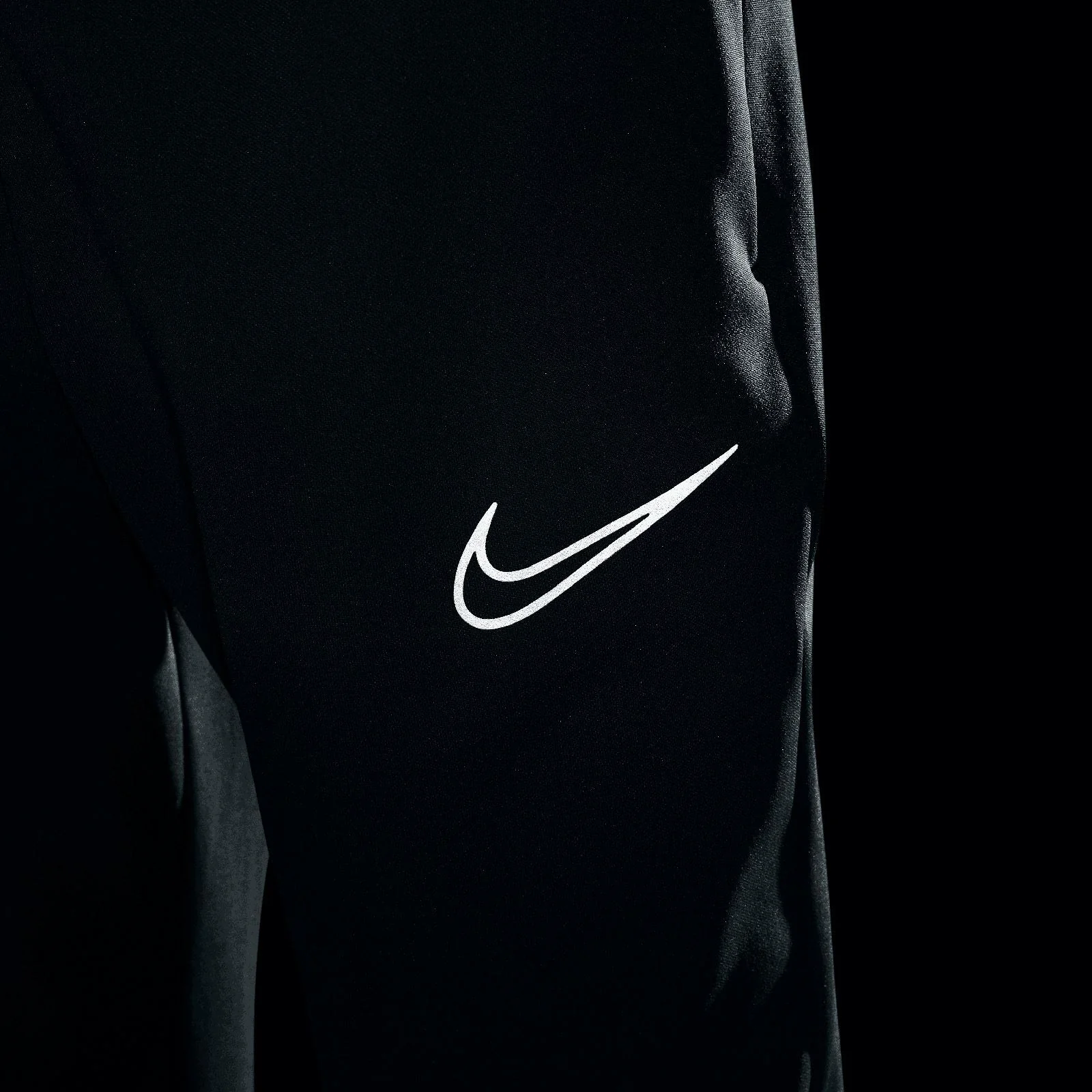 Nike Therma-FIT Academy Kids Soccer Pants - Image 8