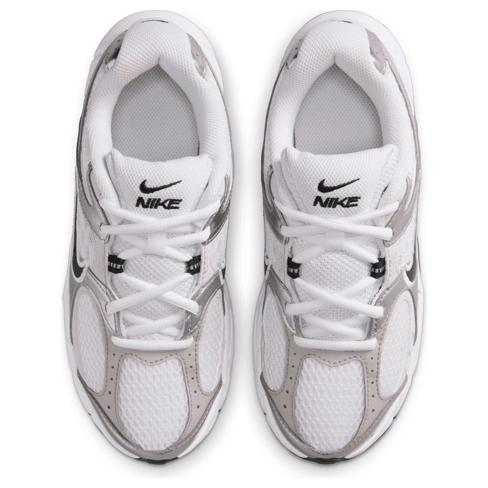 Nike V5 RNR Kids Shoes - Image 3