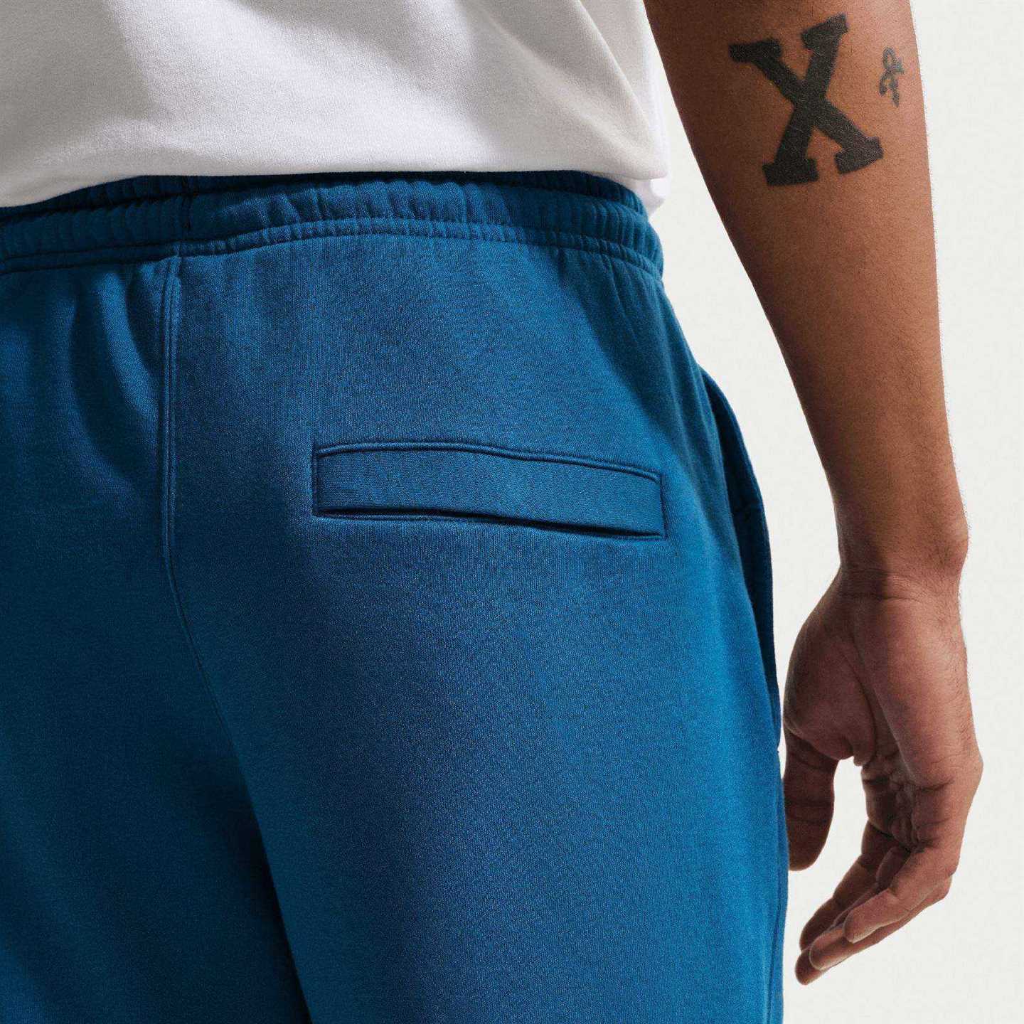 Nike Club Mens Joggers - Image 4