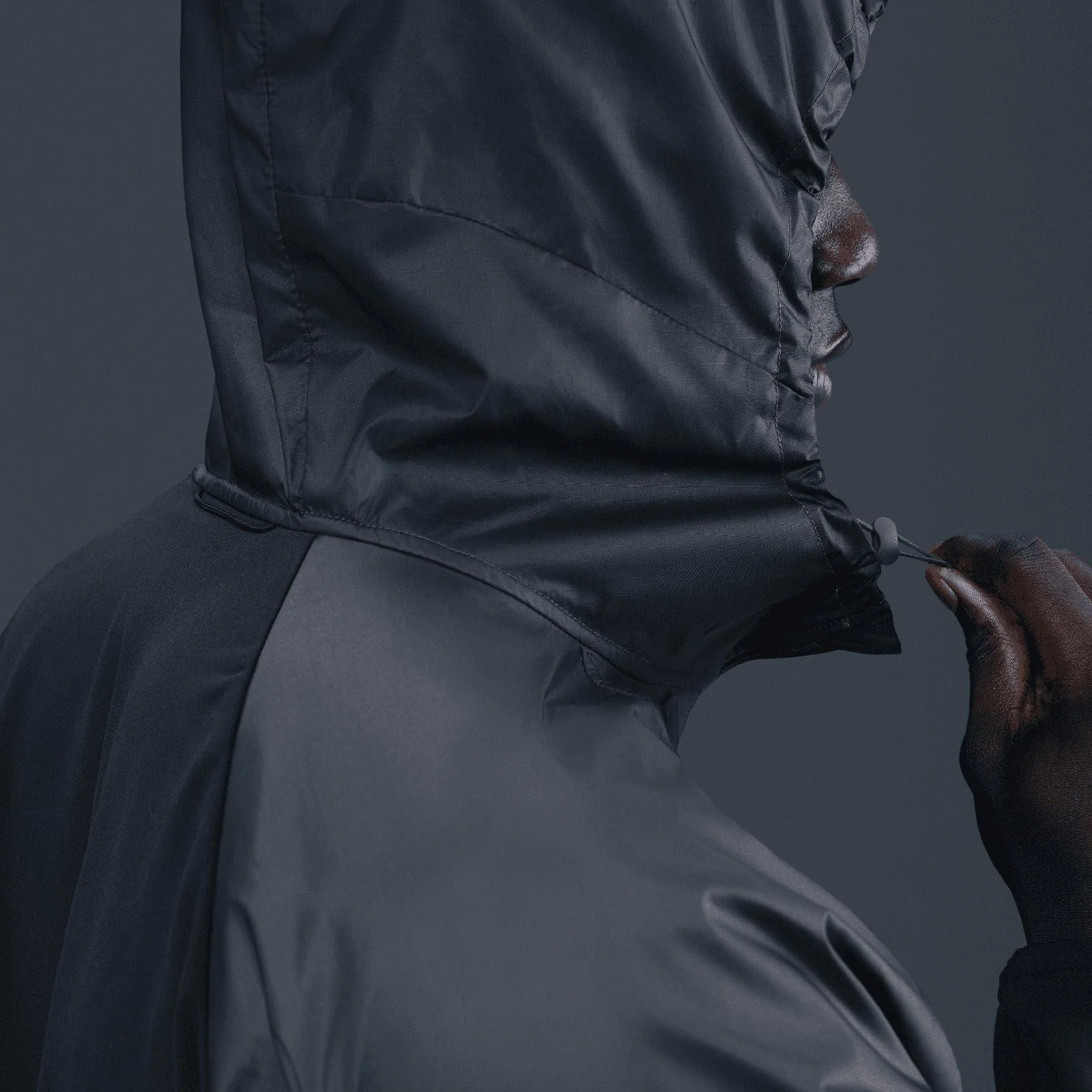Nike Miler Mens Repel Winterised Running Jacket - Image 4
