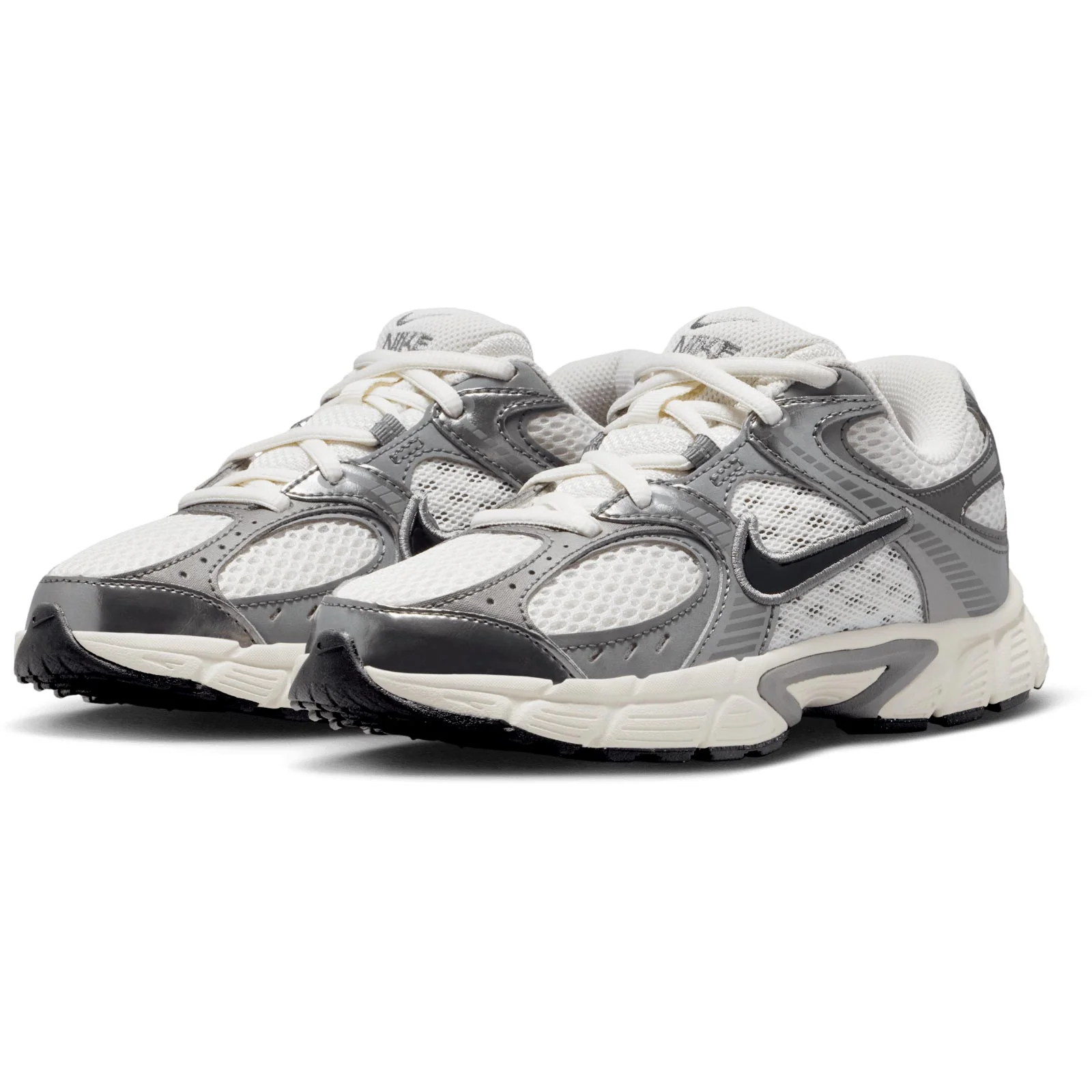 Nike V5 RNR Kids Shoes - Image 8