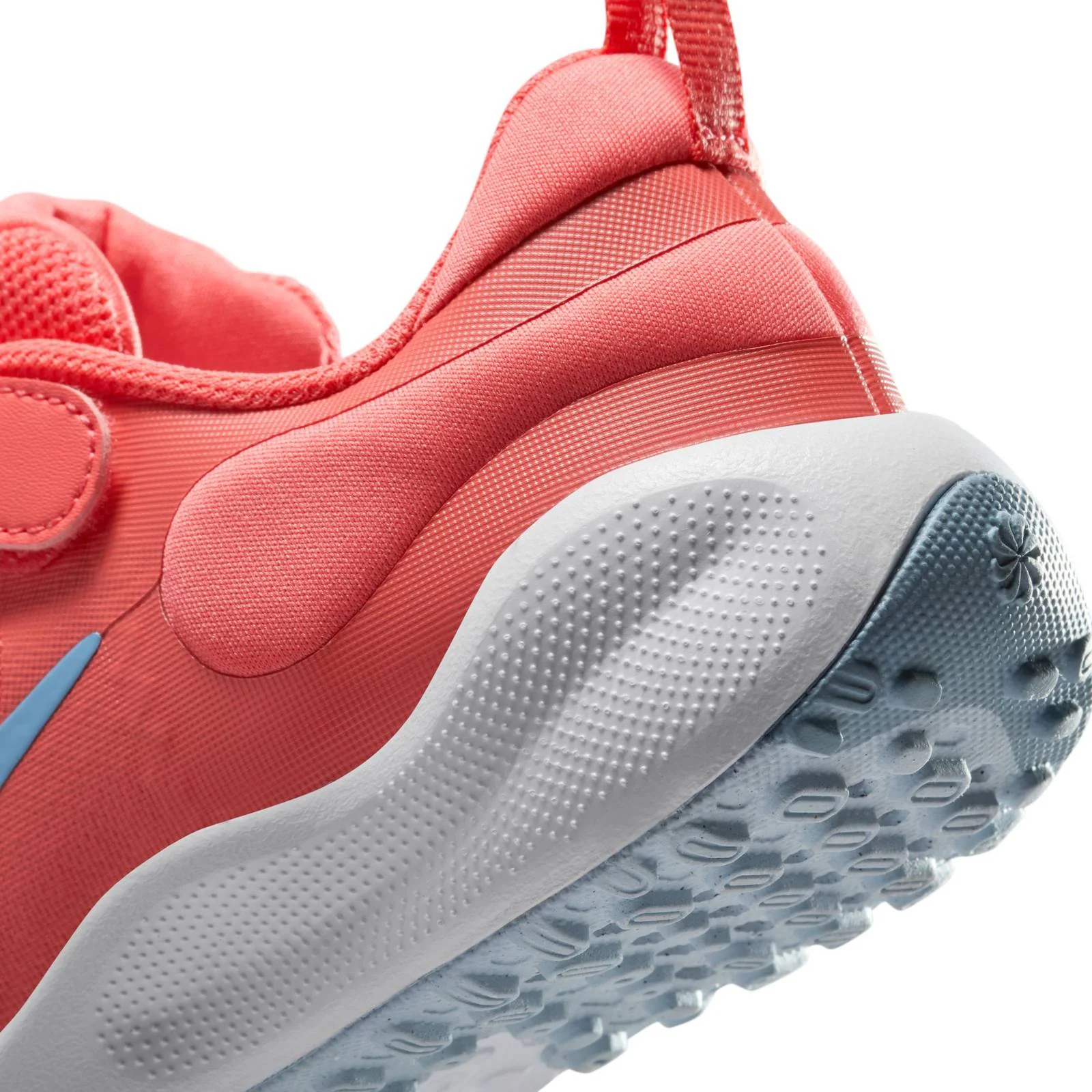 Nike Revolution 7 Junior Girls Shoes - Image 7