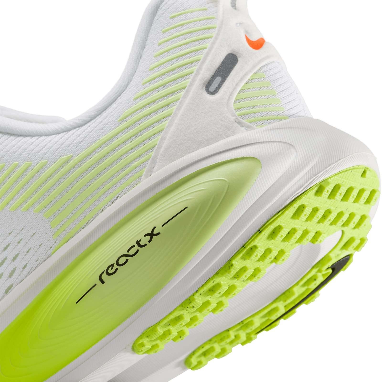 Nike Vomero 18 Kids Road Running Shoes - Image 6