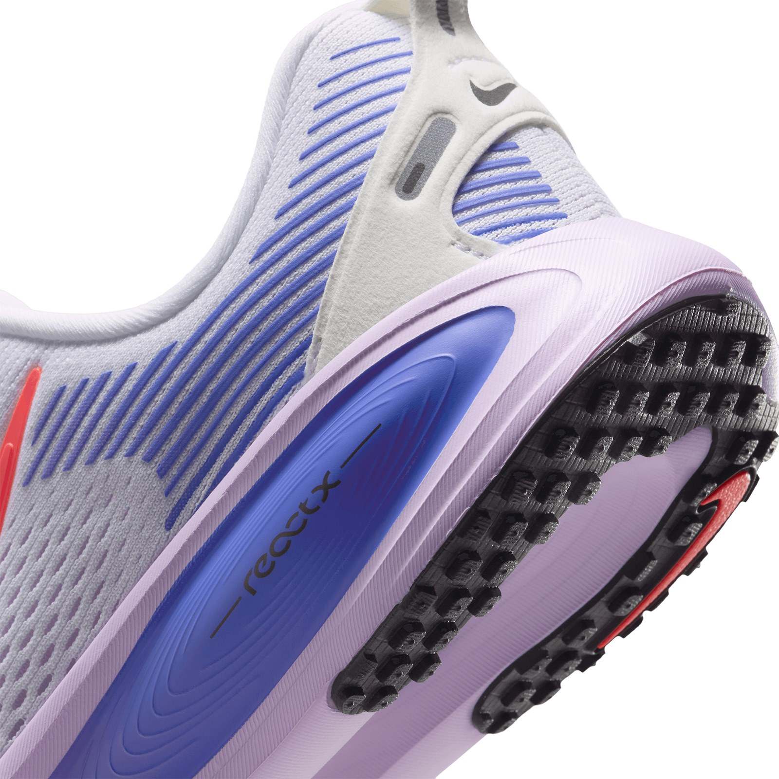 Nike Vomero 18 Kids Road Running Shoes - Image 6