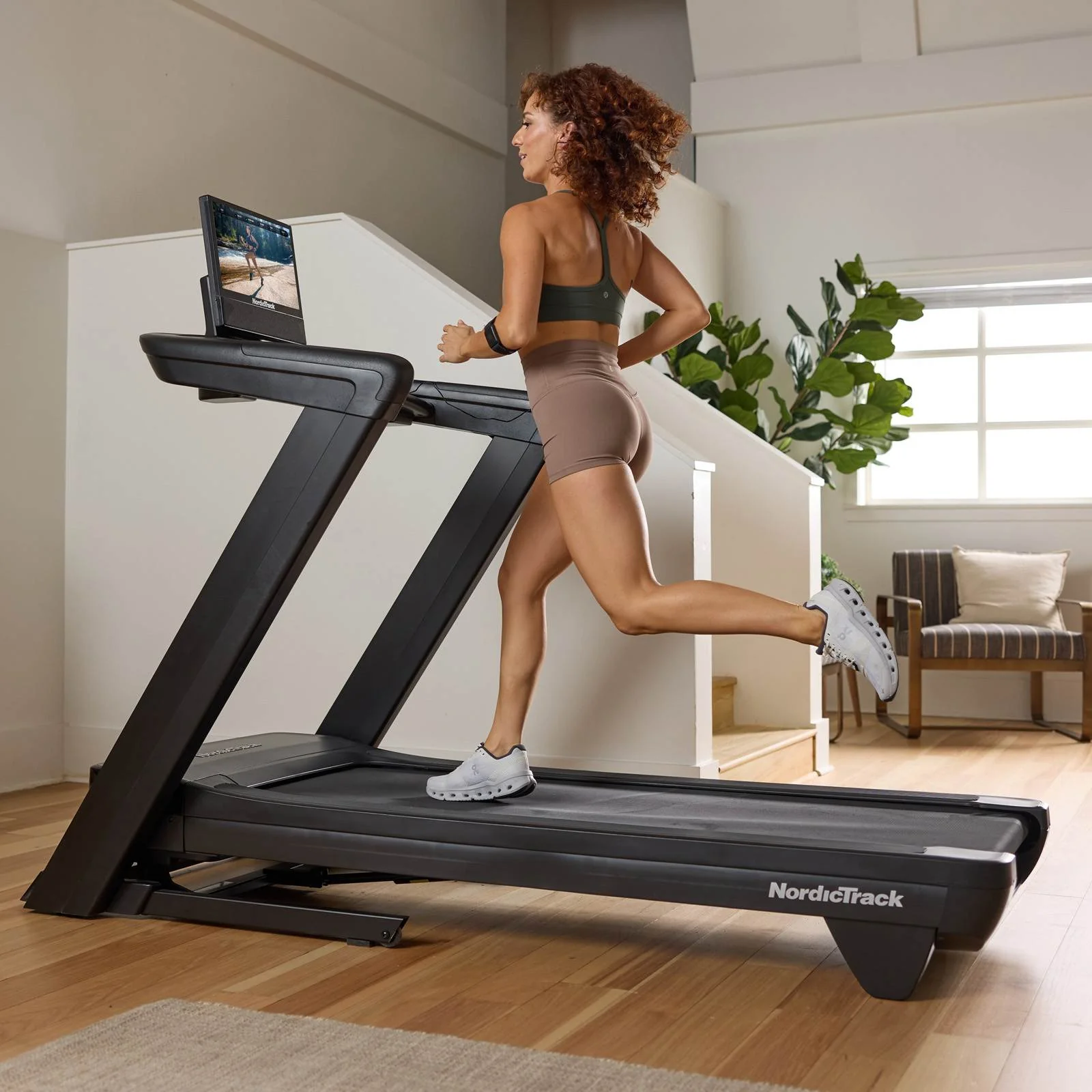 NordicTrack Commercial 1750 Foldable Treadmill - Image 7