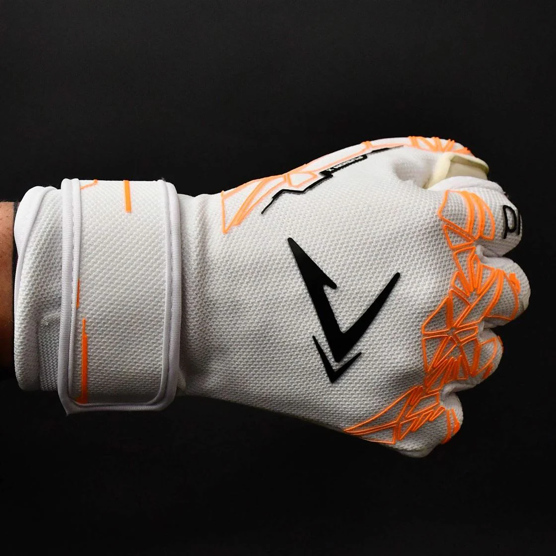 Precision Fusion X Pro Lite Giga Goalkeeper Gloves - Image 3
