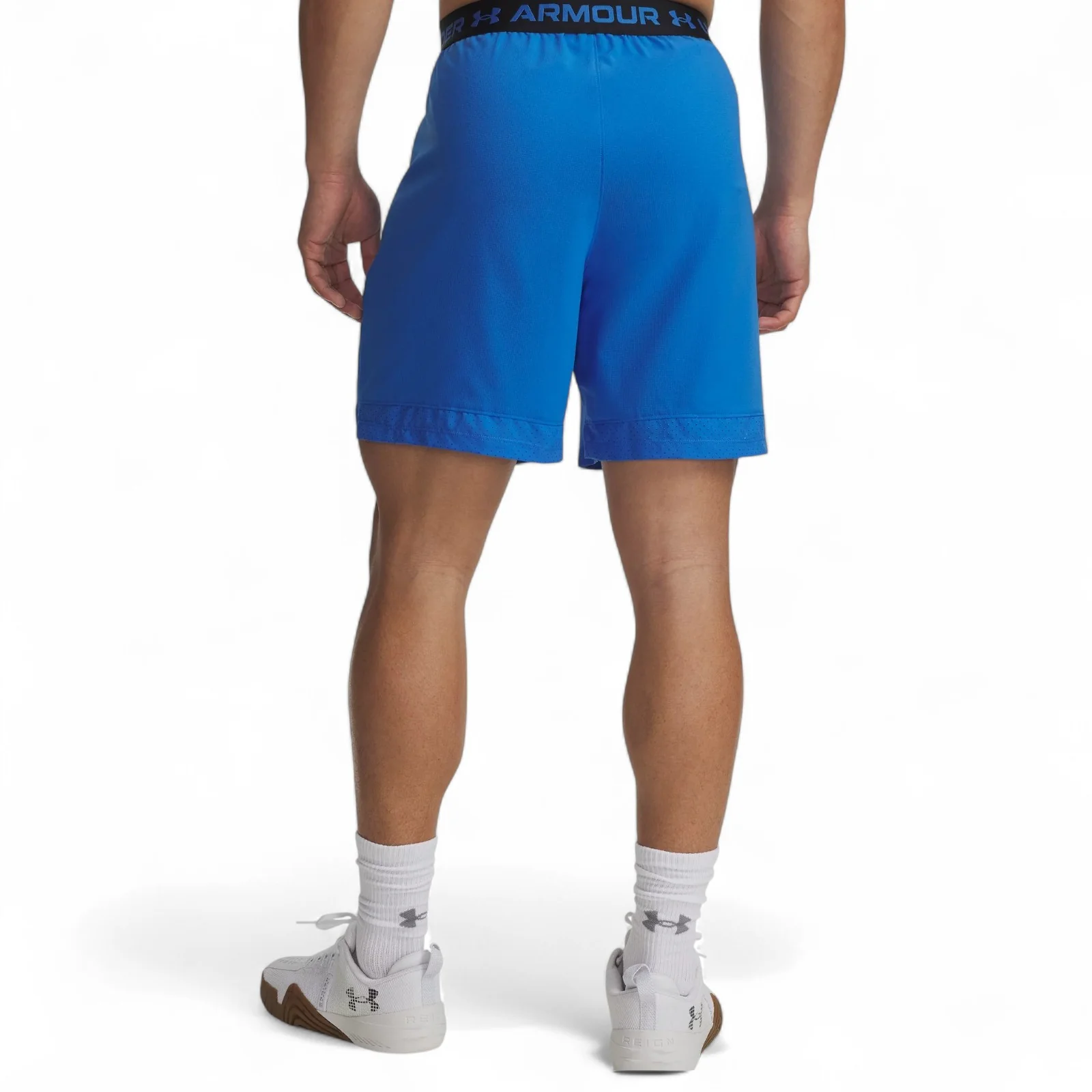 Under Armour Vanish Mens Woven 6" Shorts - Image 2