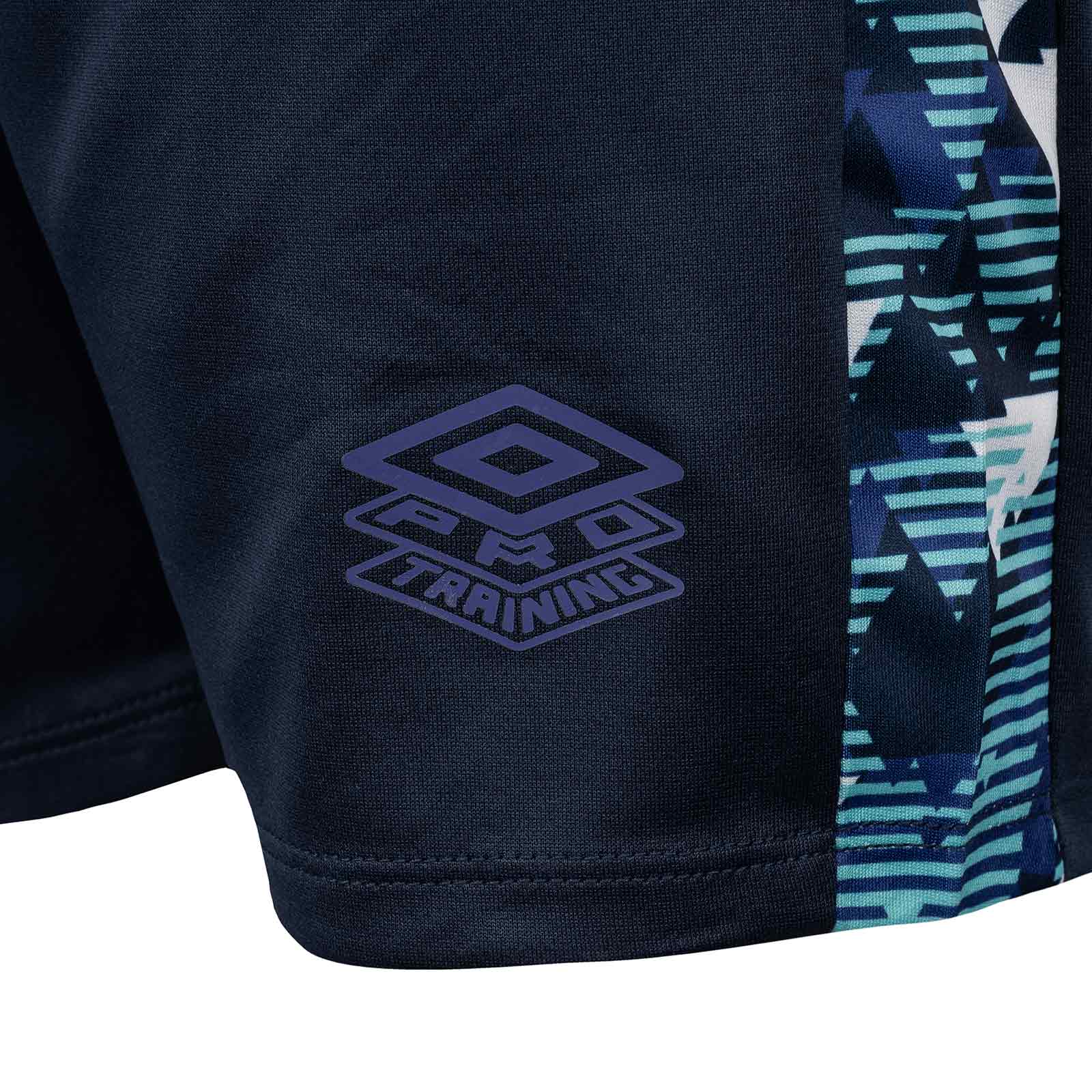 Umbro Formation Kids Pro Training Football Short - Image 3